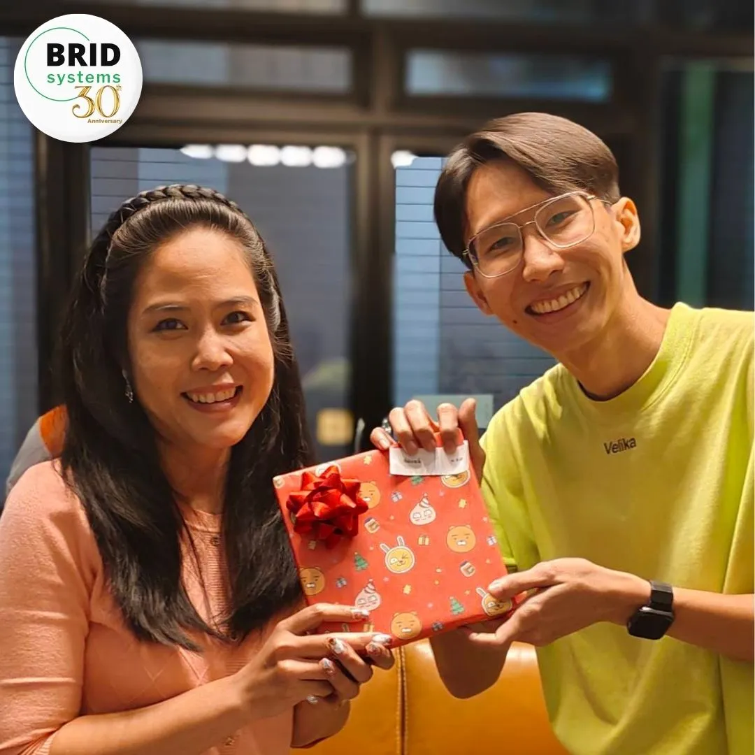 The Brid Team Celebrates Christmas and Holds a Gift-Exchange Activity to Welcome 2025 — 11