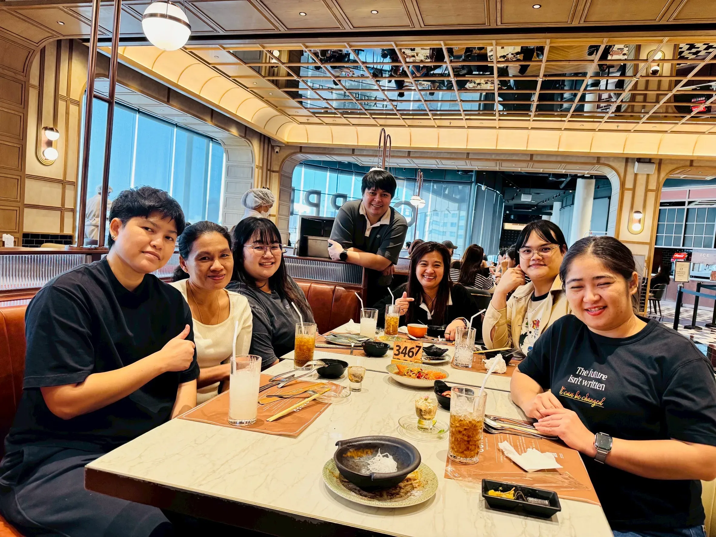 Brid Happy Time @Copper Buffet — 37